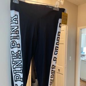New with tags pink VS leggings size Medium
